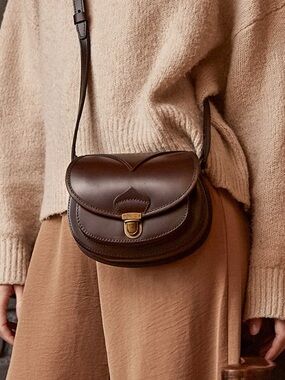 Beara Beara MONITA brown handmade cowhide arc side shoulder bag